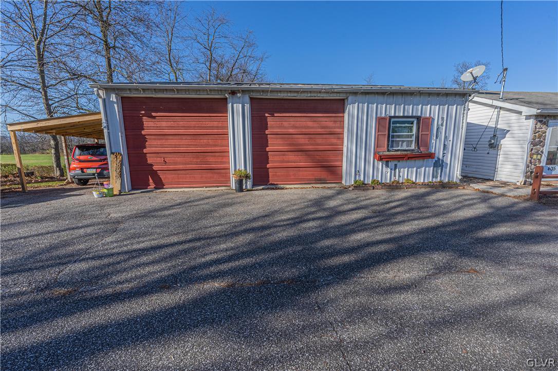 3997 Friedens Road Slatington, PA 18080 - Photo 3 of 27 Gallery Image 3