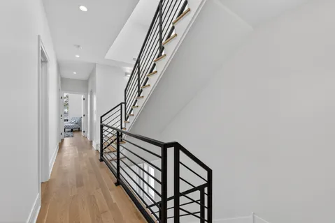 $1,150,000 | 1728 North Sawyer Avenue, Unit B, Chicago, IL 60647