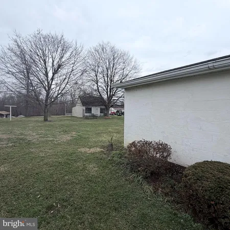 $249,900 | 1077 Paper Mill Road, Chambersburg, PA 17202