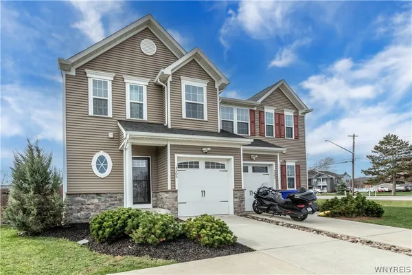 $324,900 | 4205 Arthur Court, Hamburg, NY 14075