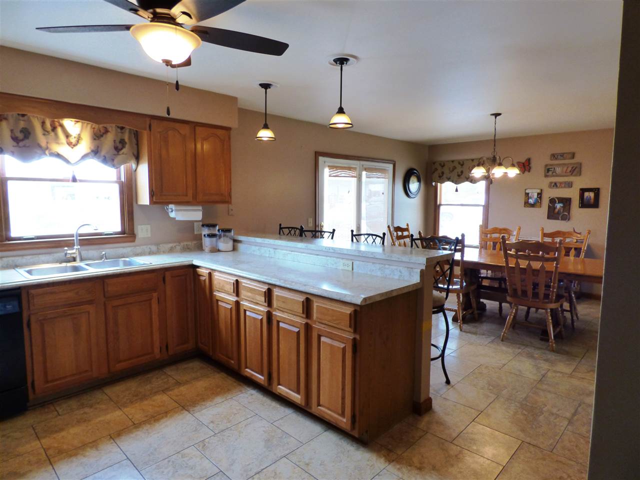 1566 Red Brush Road Newburgh, IN 47630 - Photo 6 of 35 Gallery Image 6