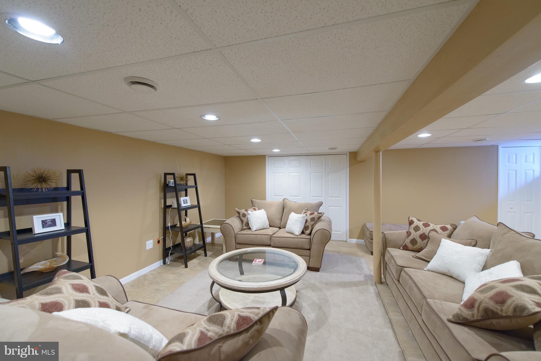 7860 West Riverside Drive Pasadena, MD 21122 - Photo 22 of 28 Finished Basement Room