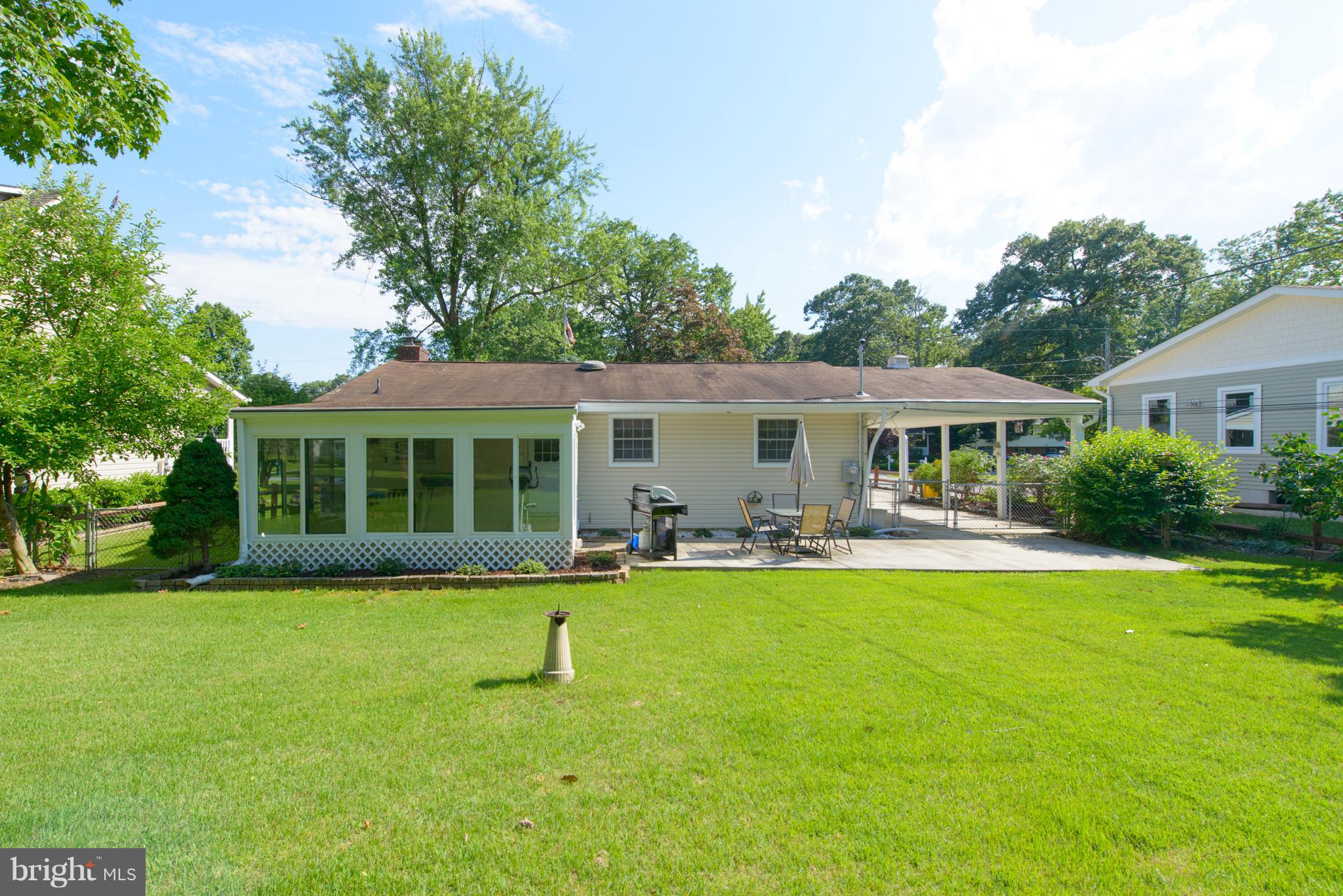 7860 West Riverside Drive Pasadena, MD 21122 - Photo 27 of 28 Lots of space for entertaining