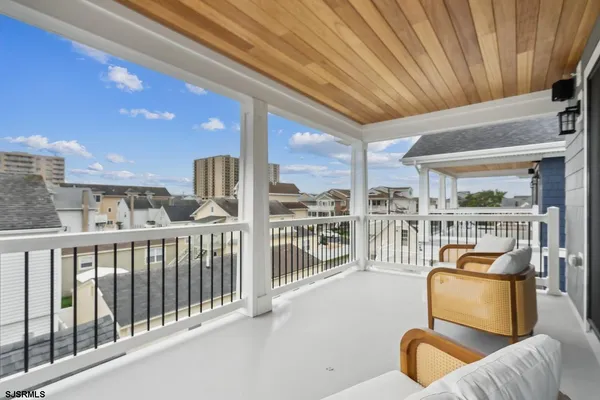 $30,000 | 9412 Ventnor Avenue, Unit 3, Margate City, NJ 08402