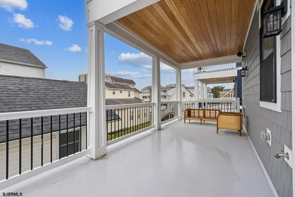 $30,000 | 9412 Ventnor Avenue, Unit 3, Margate City, NJ 08402