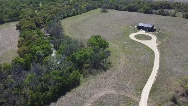 $589,900 | 304 Comanche Tx 76442, Comanche, TX 76442