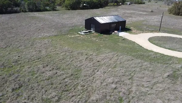 $589,900 | 304 Comanche Tx 76442, Comanche, TX 76442