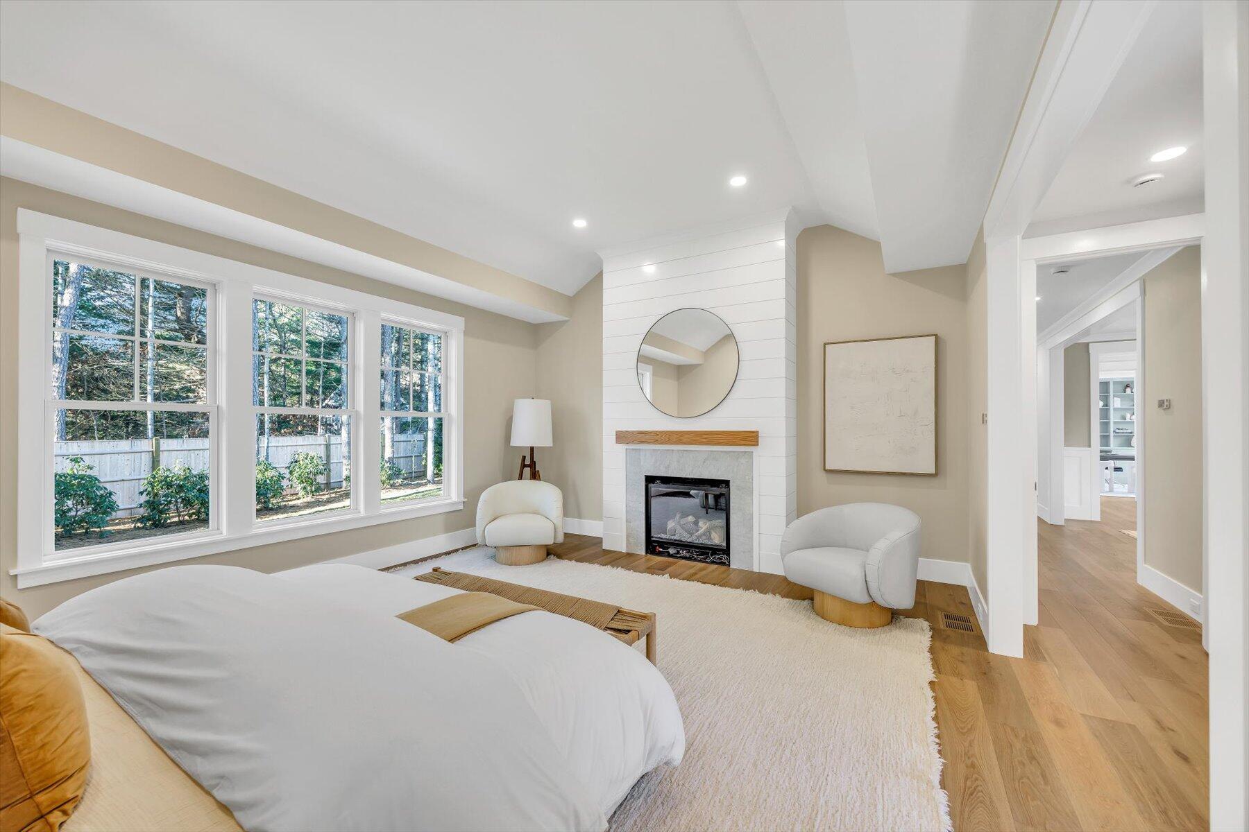 6 Willow Circle Mashpee, MA 02649 - Photo 22 of 41 a spacious bedroom with a bed and a large window