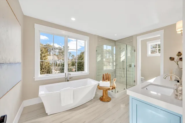 $2,799,000 | 6 Willow Circle, Mashpee, MA 02649