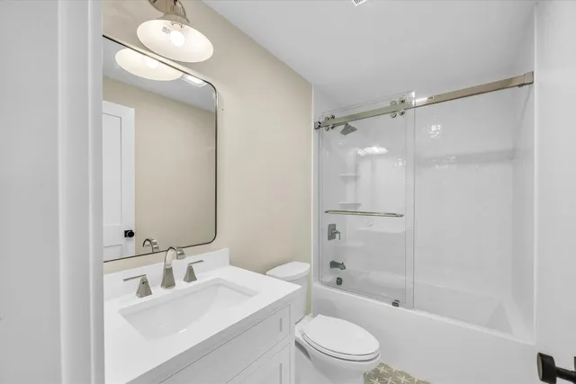 $2,799,000 | 6 Willow Circle, Mashpee, MA 02649