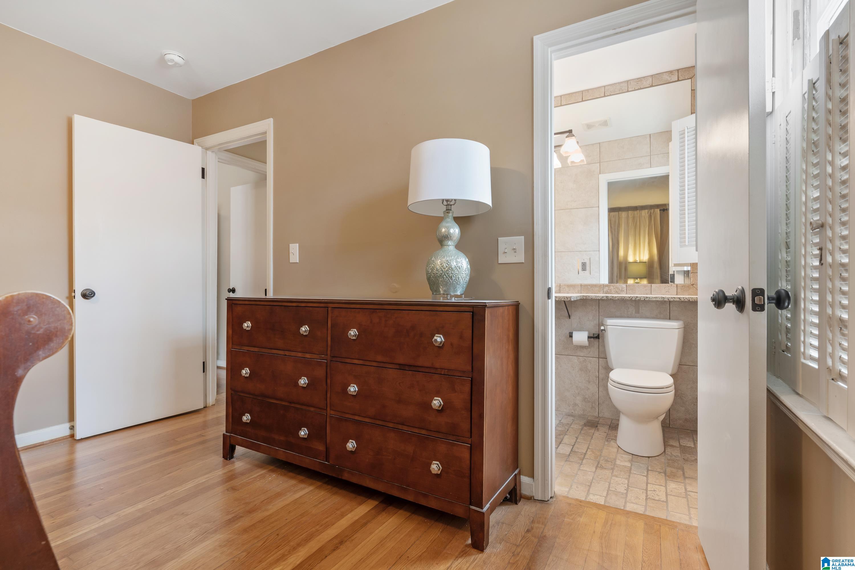 708 Warwick Road Birmingham, AL 35209 - Photo 19 of 32