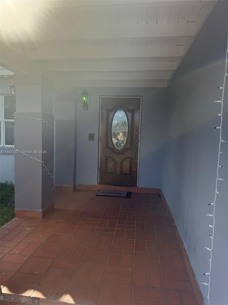 1750 Southwest 137th Court Miami, FL 33175 - Photo 4 of 28