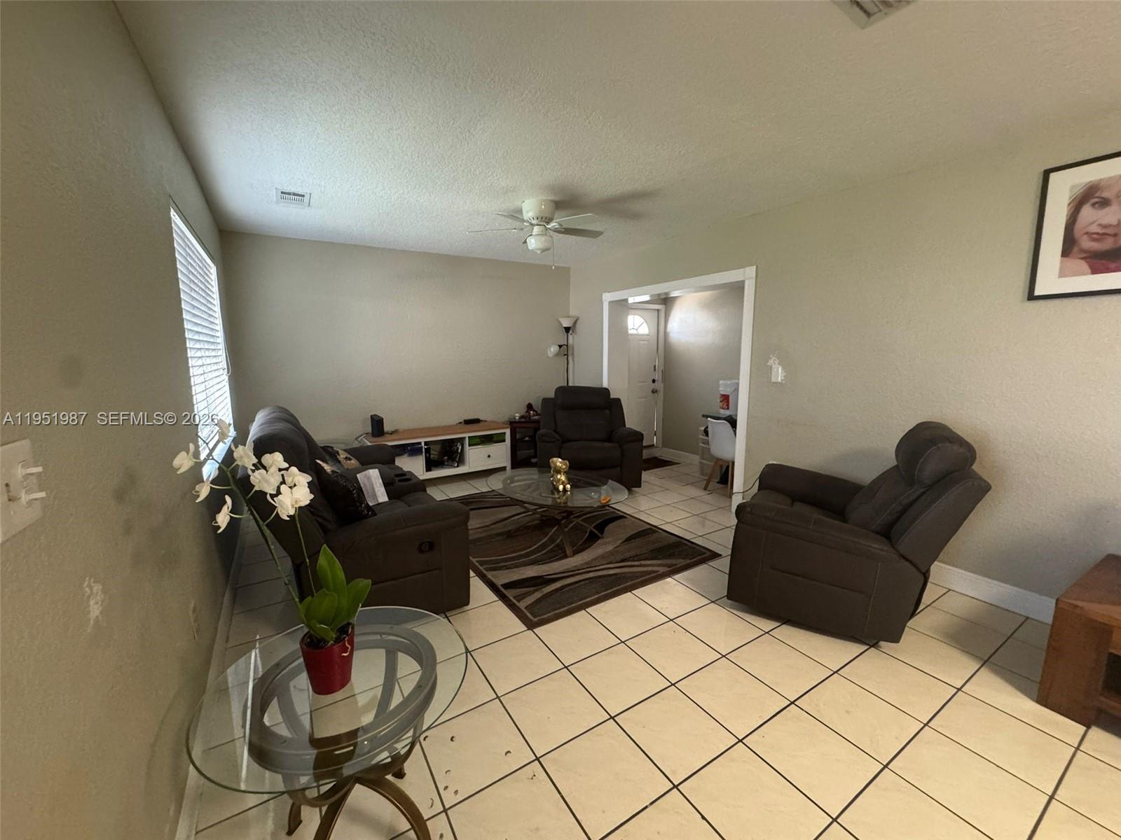 1750 Southwest 137th Court Miami, FL 33175 - Photo 5 of 28