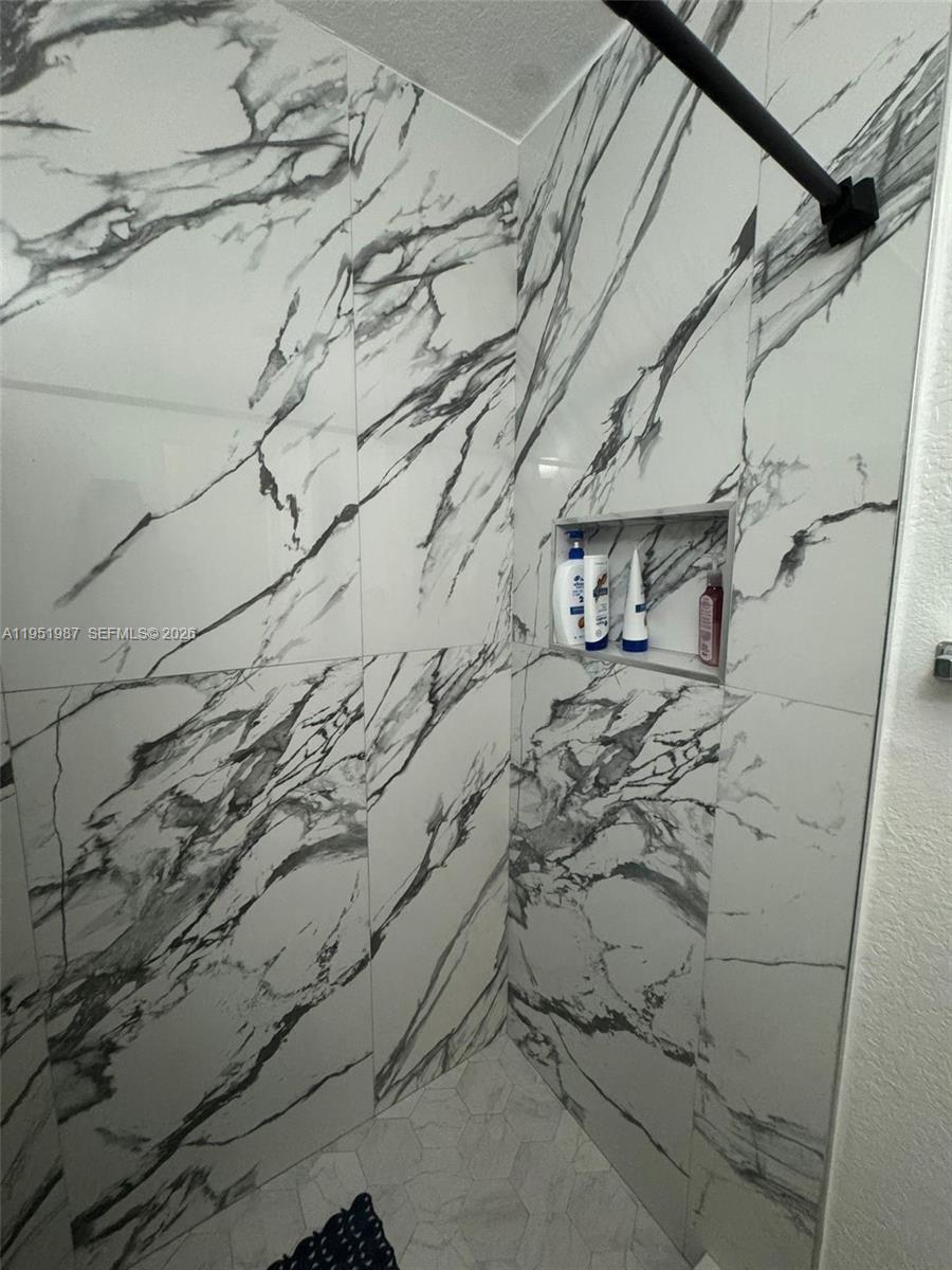 1750 Southwest 137th Court Miami, FL 33175 - Photo 9 of 28