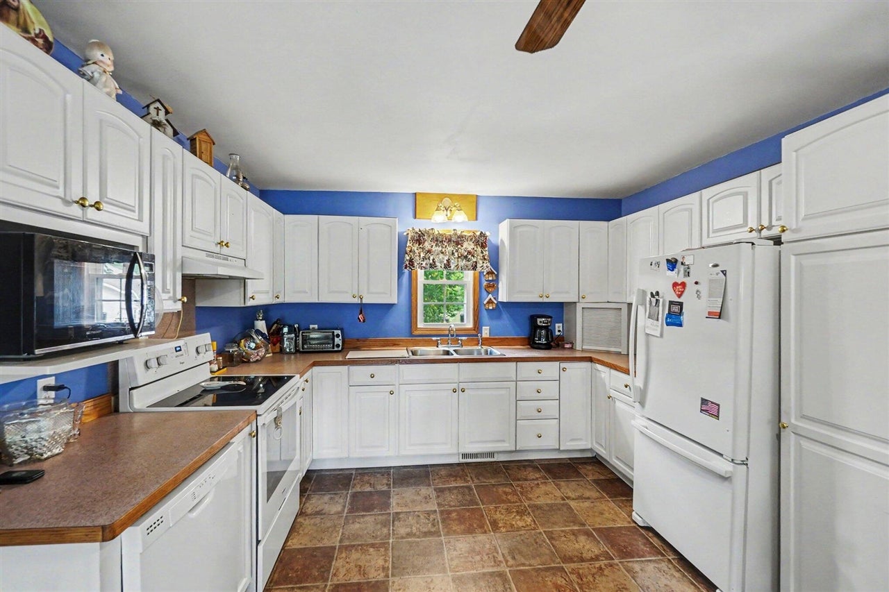 8061 Madison Road Hesperia, MI 49421 - Photo 5 of 30 Gallery Image 5