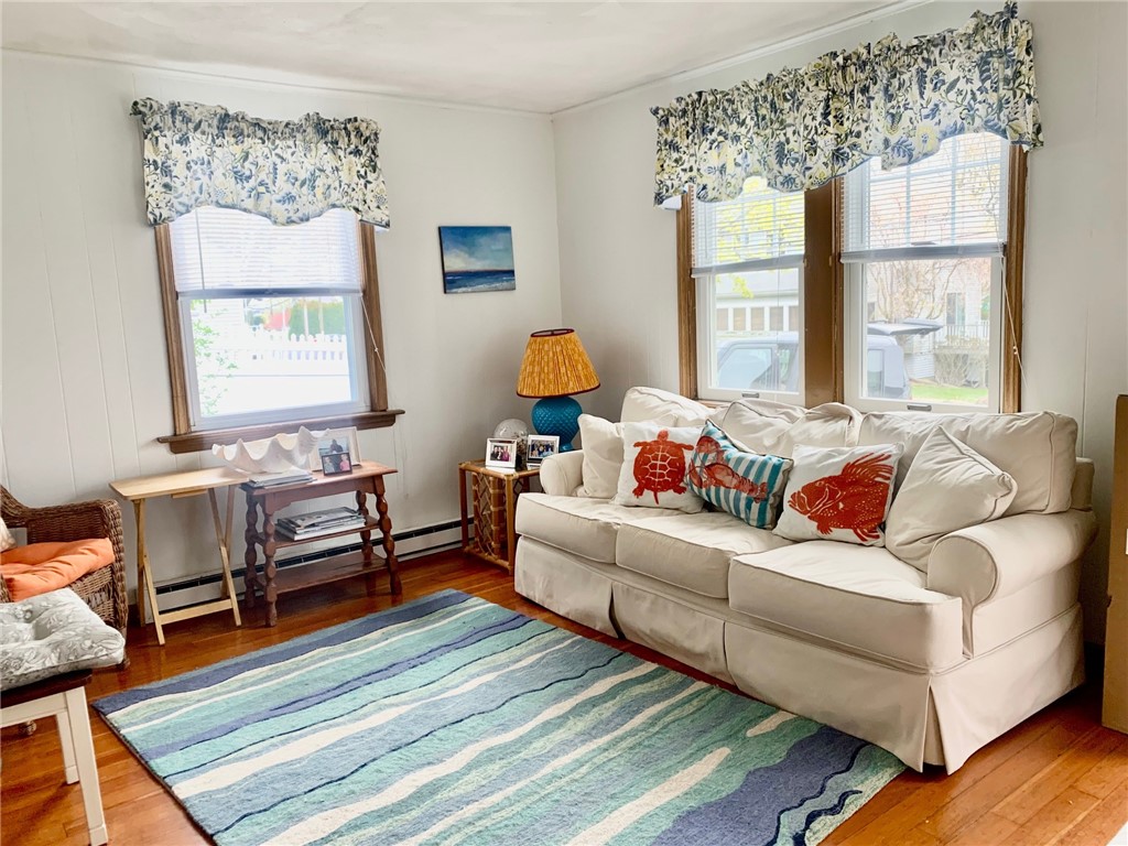 56 Bayberry Road Narragansett, RI 02882 - Photo 4 of 7