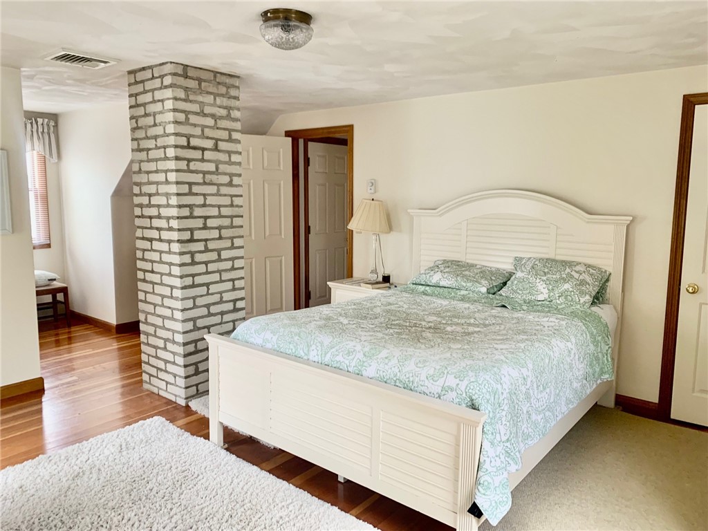56 Bayberry Road Narragansett, RI 02882 - Photo 6 of 7