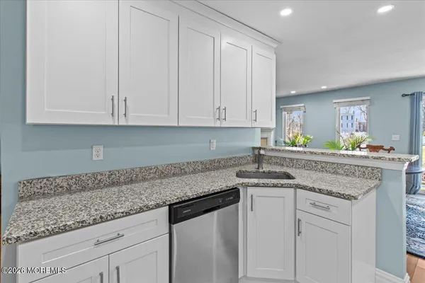 $3,800 | 26 Bayview Court, Long Branch, NJ 07740