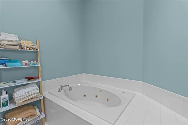 $3,800 | 26 Bayview Court, Long Branch, NJ 07740