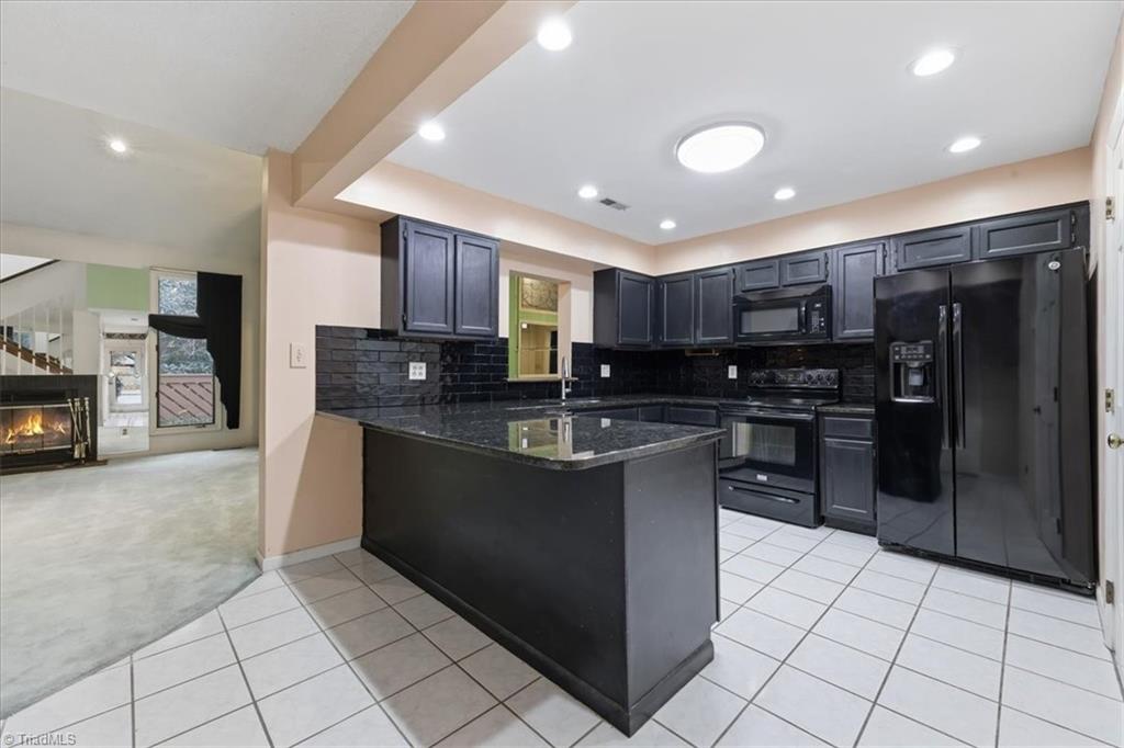 210 College Road, Unit 303 Greensboro, NC 27410 - Photo 13 of 29