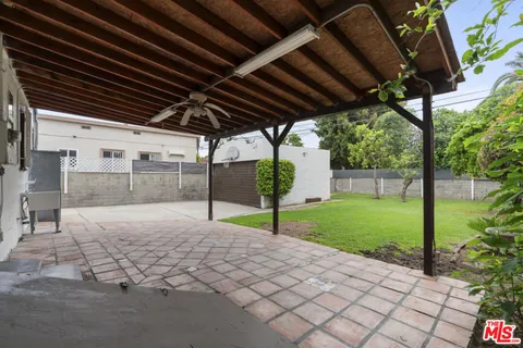 $949,000 | 2943 Chesapeake Avenue, Los Angeles, CA 90016