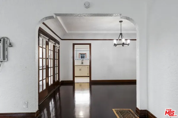 $949,000 | 2943 Chesapeake Avenue, Los Angeles, CA 90016