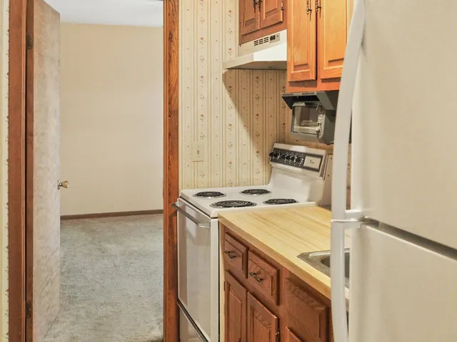 $440,000 | 49 Marshall Drive, Burlington, VT 05408