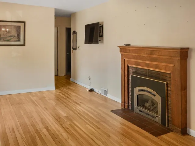 $440,000 | 49 Marshall Drive, Burlington, VT 05408