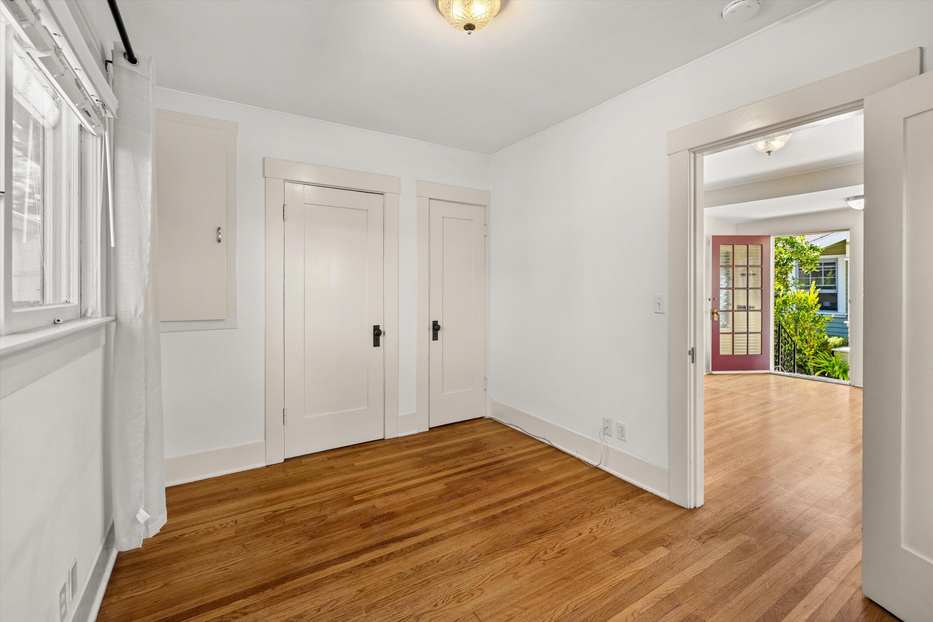 1620 De La Vina Street Santa Barbara, CA 93101 - Photo 16 of 46 a view of a room with wooden floor and window