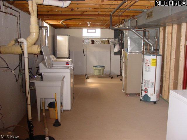 4552 Mayfair Road Uniontown, OH 44685 - Photo 24 of 25 Gallery Image 24