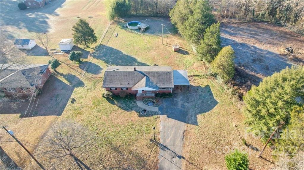 110 Pinkney Road Dallas, NC 28034 - Photo 23 of 26 Gallery Image 23