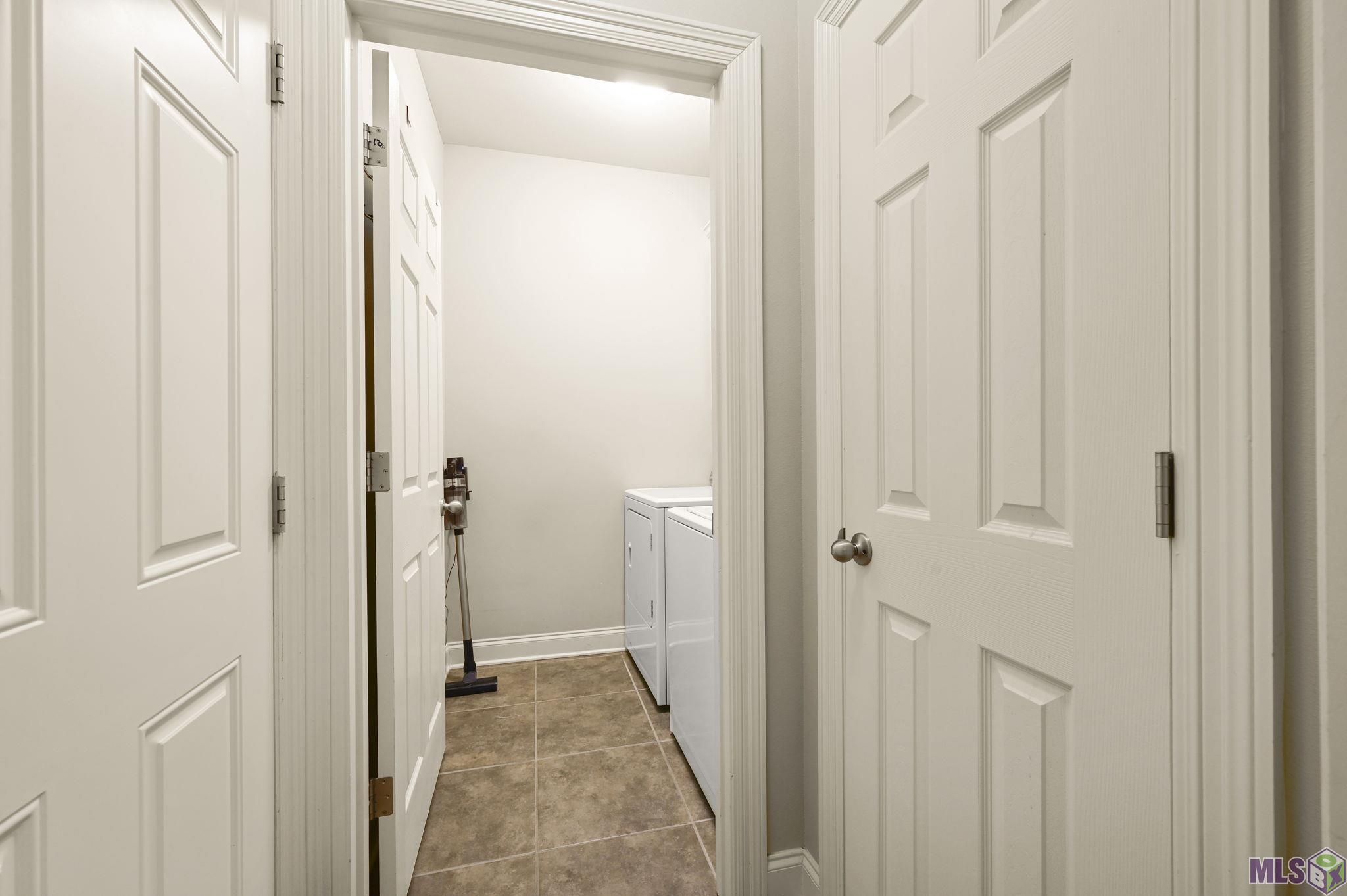 10837 Woodleaf Avenue Baton Rouge, LA 70816 - Photo 21 of 27