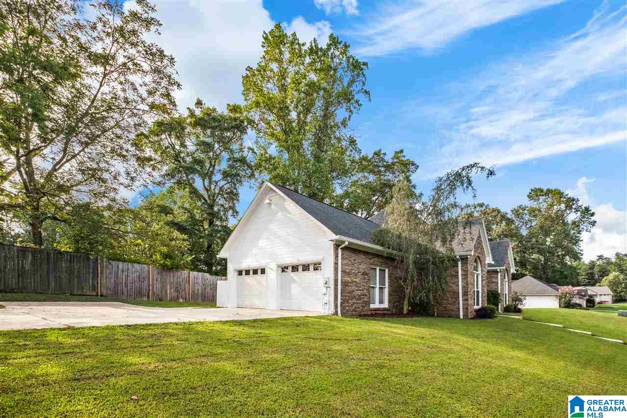 6420 Willow Ridge Circle Gardendale, AL 35071 - Photo 3 of 24