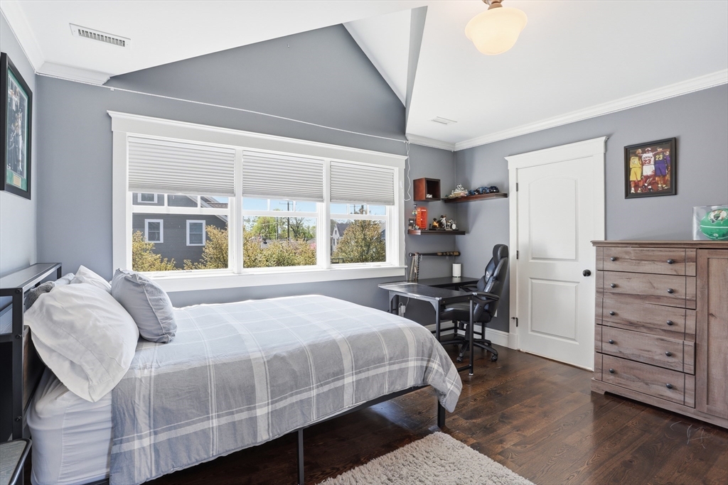 21 Fletcher Road Bedford, MA 01730 - Photo 22 of 38