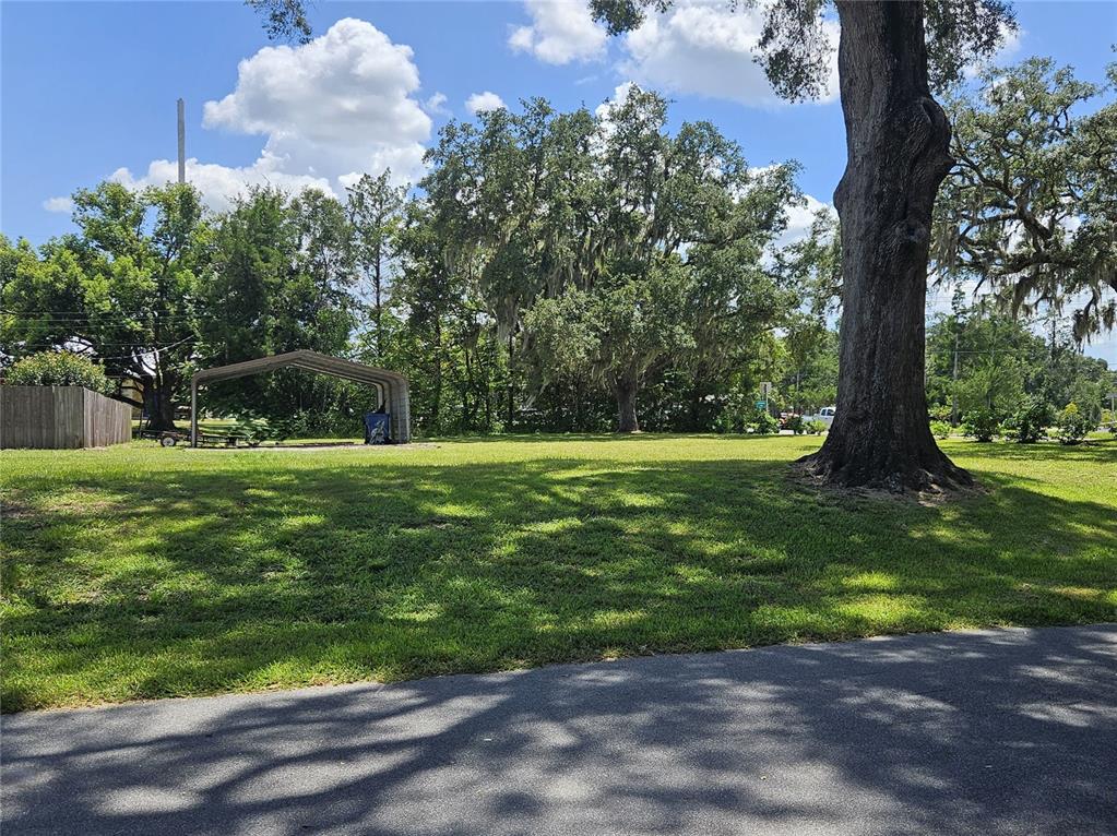 828 Overhill Road DeLand, FL 32720 - Photo 3 of 38 Gallery Image 3