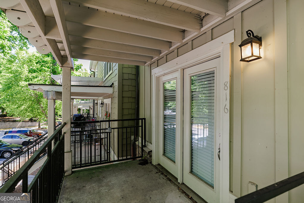 490 South Barnett Shoals Road, Unit 816 Athens, GA 30605 - Photo 5 of 34