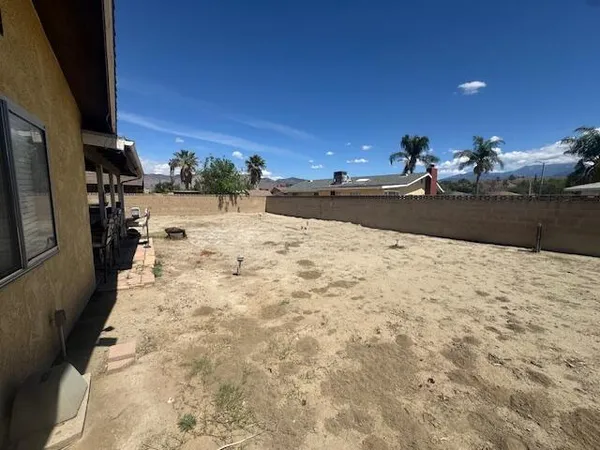 $380,000 | 528 North Girard Street, Hemet, CA 92544