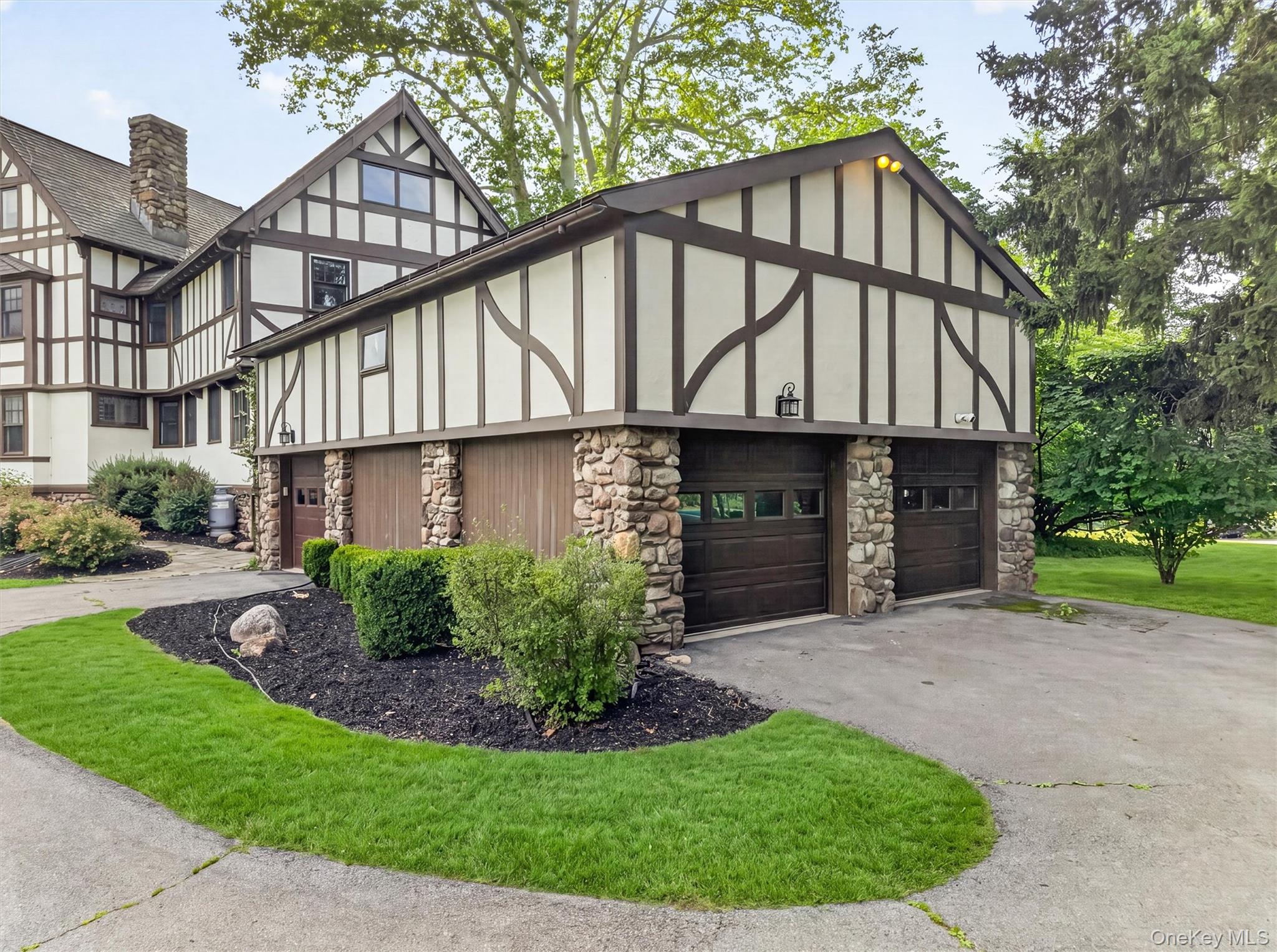 157 Arcadia Road Goshen, NY 10924 - Photo 4 of 49