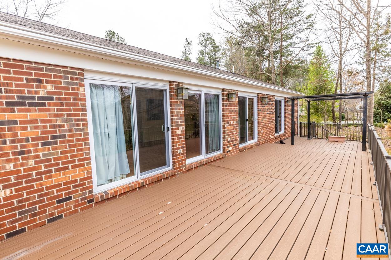 938 Jefferson Drive Palmyra, VA 22963 - Photo 44 of 50 a view of a house with a large window