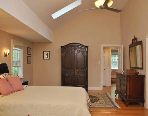 11 Robinhood Road Cape Elizabeth, ME 04107 - Photo 13 of 22 Master Bedroom.