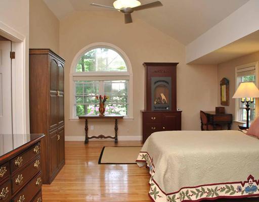 11 Robinhood Road Cape Elizabeth, ME 04107 - Photo 14 of 22 Master Bedroom.
