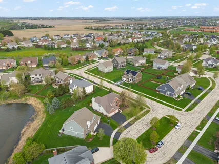 $699,000 | 13500 Arborview Circle, Plainfield, IL 60585