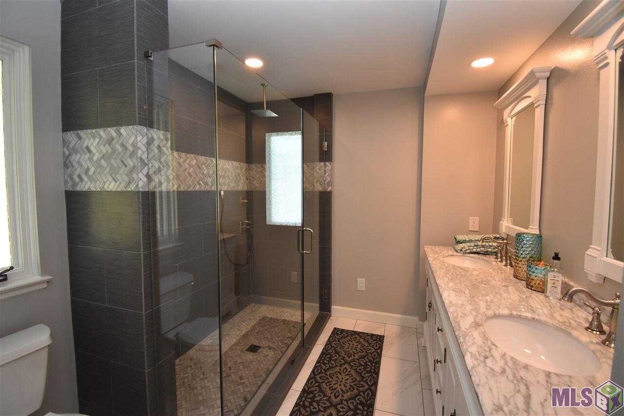 1707 Applewood Road Baton Rouge, LA 70808 - Photo 24 of 38 Master Bath