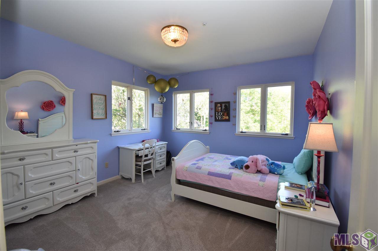 1707 Applewood Road Baton Rouge, LA 70808 - Photo 29 of 38 Upstairs Bedroom #4