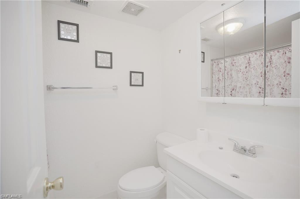 4635 Bayshore Drive, Unit P7 Naples, FL 34112 - Photo 10 of 26