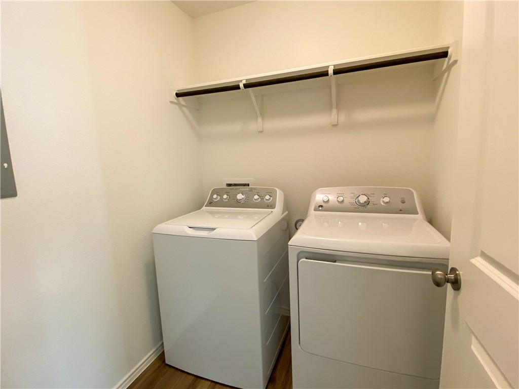 301 Greatest Gift Way Jarrell, TX 76537 - Photo 11 of 20