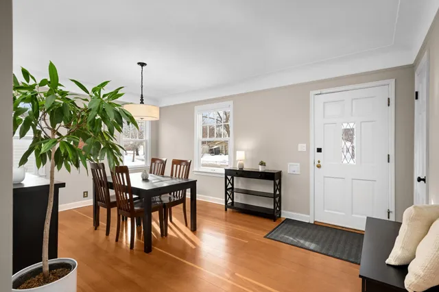 $435,000 | 3981 Brunswick Avenue South, St. Louis Park, MN 55416