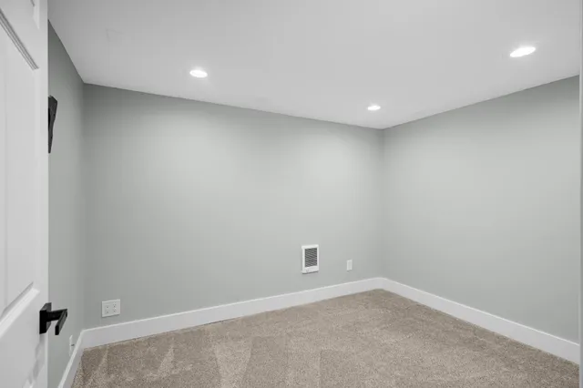 $435,000 | 3981 Brunswick Avenue South, St. Louis Park, MN 55416