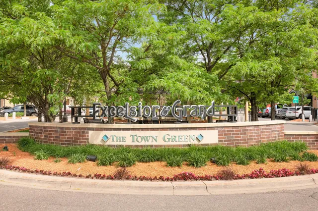 $435,000 | 3981 Brunswick Avenue South, St. Louis Park, MN 55416