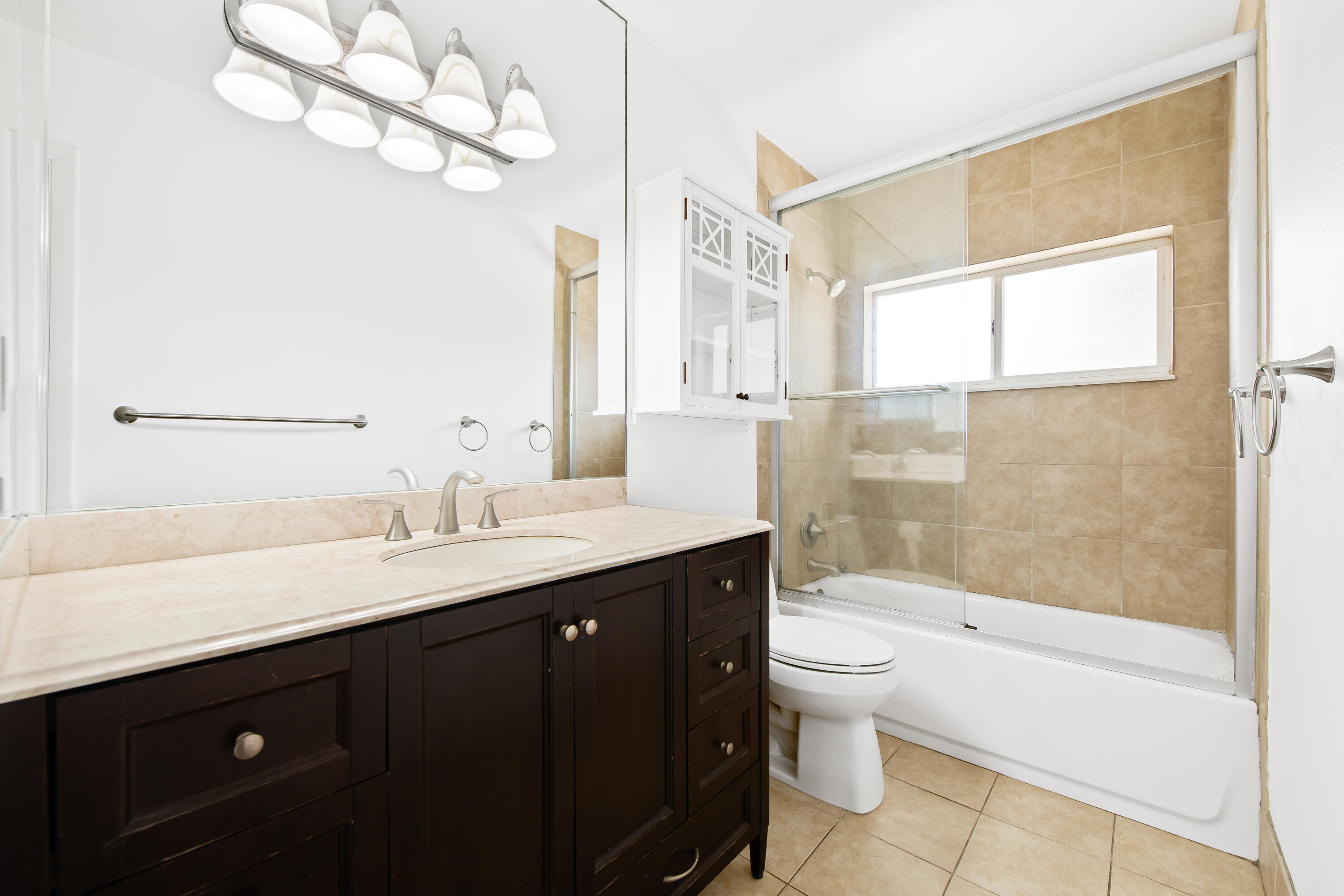18451 Spanish Isles Place Boca Raton, FL 33496 - Photo 17 of 25 DSC_1914